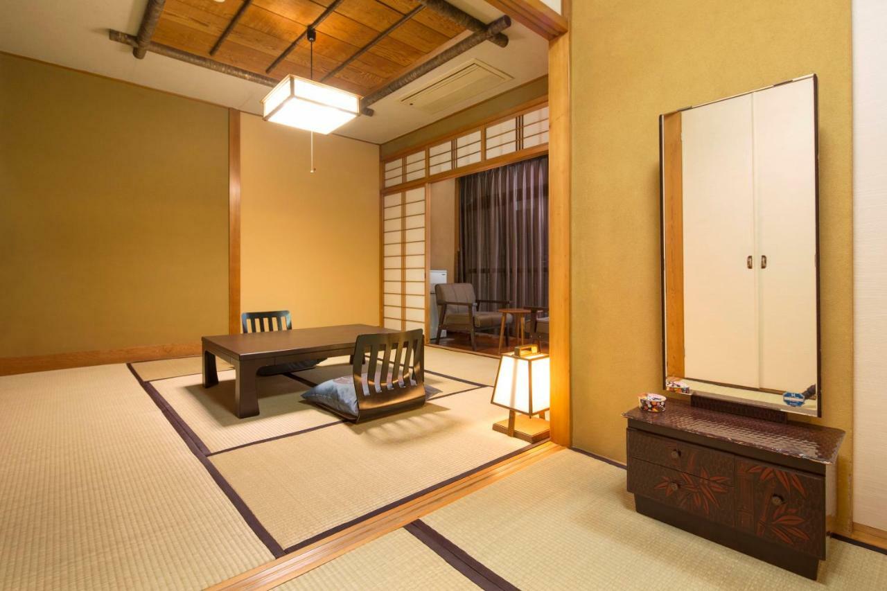 Hotel Mimasuya Yugawara Esterno foto