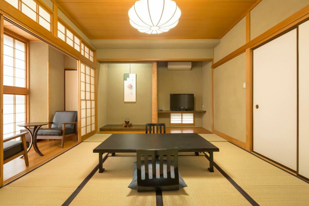 Hotel Mimasuya Yugawara Esterno foto