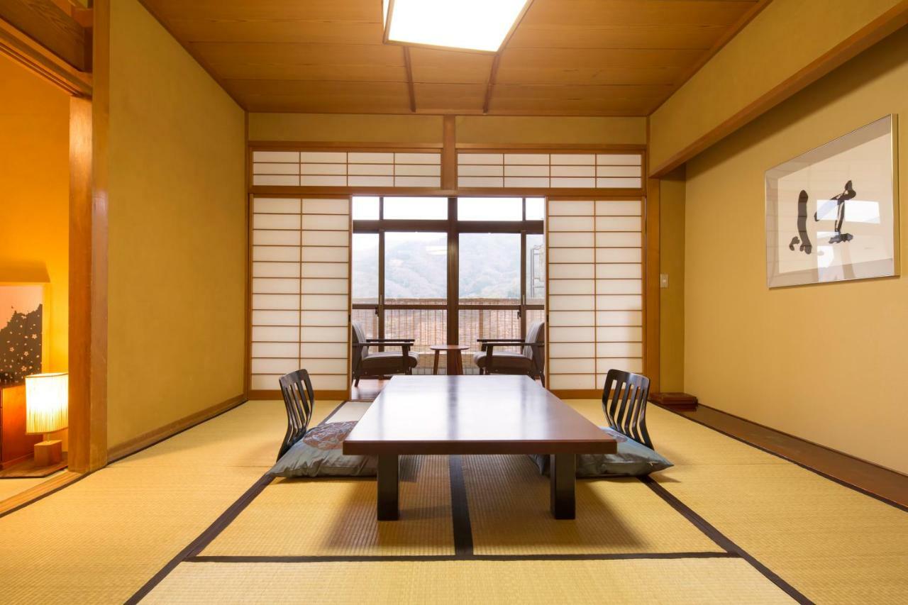 Hotel Mimasuya Yugawara Esterno foto