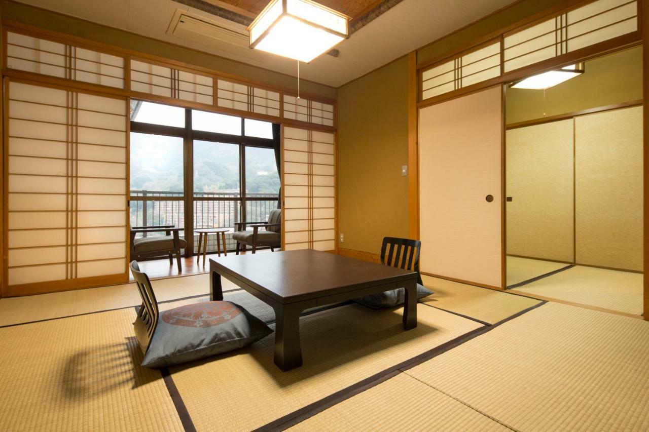 Hotel Mimasuya Yugawara Esterno foto