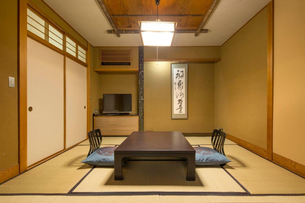 Hotel Mimasuya Yugawara Esterno foto