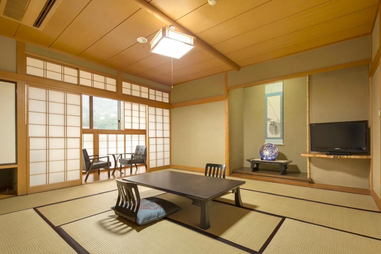 Hotel Mimasuya Yugawara Esterno foto